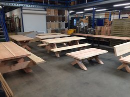 Douglas tuin meubelen