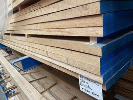 Eikenhouten fijn bezaagde planken 