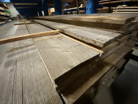 18x140mm Vuren gebruikt 400cm grijs