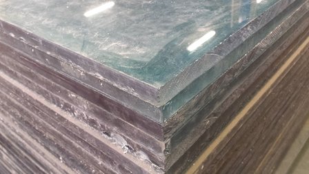 Gebruikte plexiglas platen 20mm dik, 193cm lang