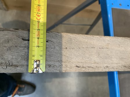 Oude eikenhouten gedroogde balken  45x140+-  300cm