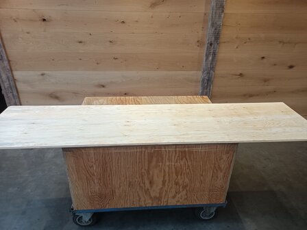 Underlayment plaat 18mm - 59x242cm (Radiata pine)