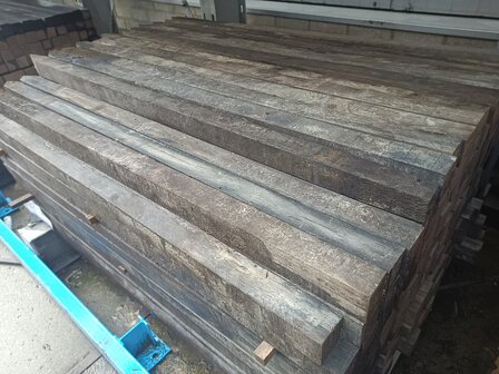 60X60MM-CIRCULAIR-HARD-HOUT-1.50M