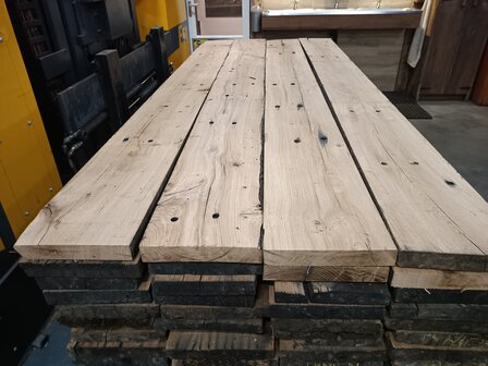 40X250 MM EIKENHOUTEN SPOORPLANKEN 260 CM LENGTE