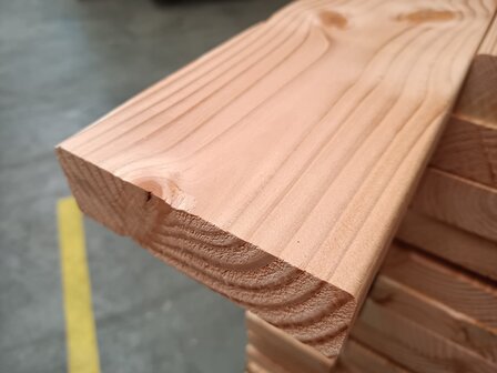 42x142mm Douglas 300cm