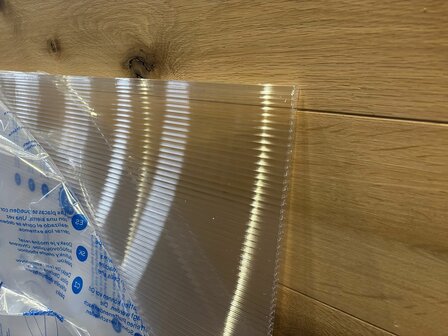 Polycarbonaat 10 mm Helder lichtplaat 105x300 CM
