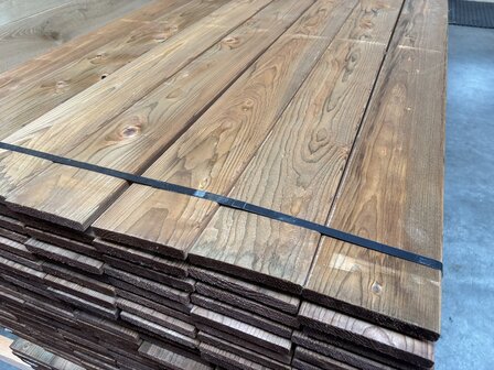 18x145 MM  waxed bruin vurenhouten planken geschaafd 390 cm lang
