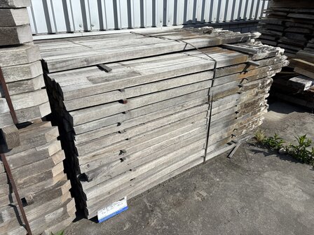 5x5x180 CM Gebruikt azobe FSC recycle 