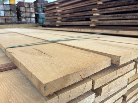 25x200 MM Eikenhouten fijnbezaagde planken 400 CM