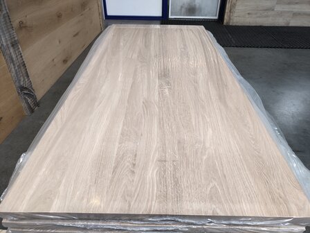 19 MM EIKENMEUBELPANEEL 600X1400MM