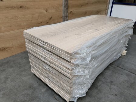 19 MM EIKENMEUBELPANEEL 600X1600MM