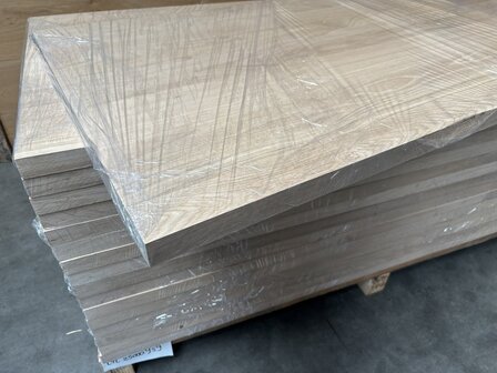 33 mm foutvrij meubelpaneel doorgaandlamel 65x150 CM