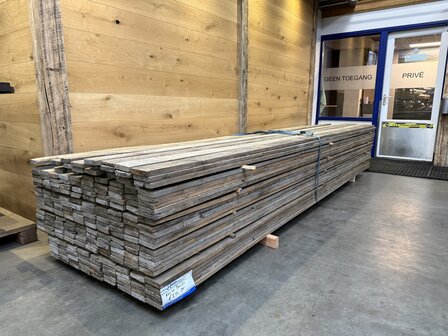 Oud vuren hout 20x10CM circa 400CM 