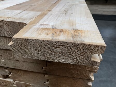 6x20cm vuren damwand gebruikt 360cm 