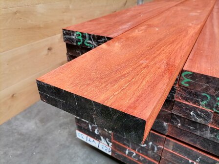 45x190mm Padouk 395cm