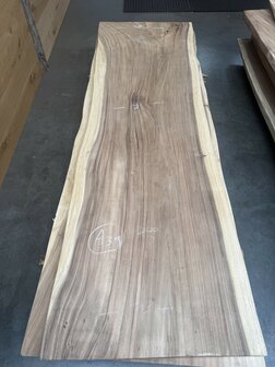 Suar boomstam tafelblad A39 95 x 300cm , unieke en massieve tafelblad