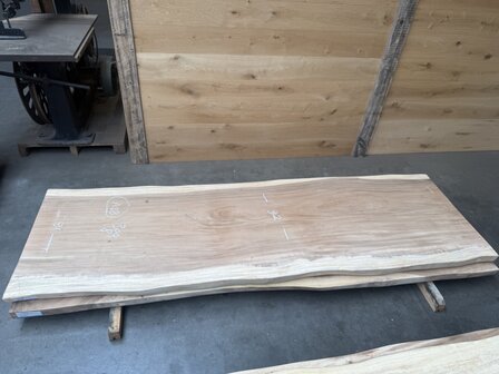 Suar boomstam tafelblad A9 90 x 300cm , unieke en massieve tafelblad