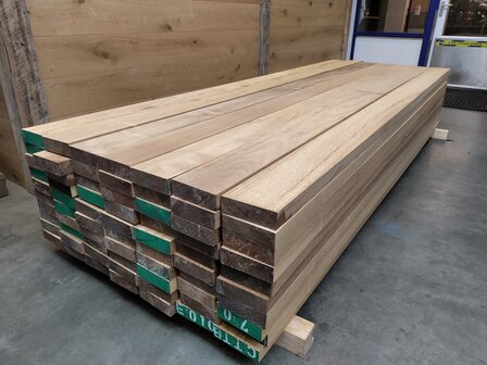 45x145mm 285cm Iroko 