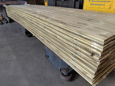 16x140mm Geimpregneerd grenen 400cm
