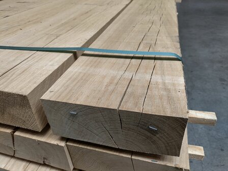 8x20cm eiken fijnbezaagd 500cm