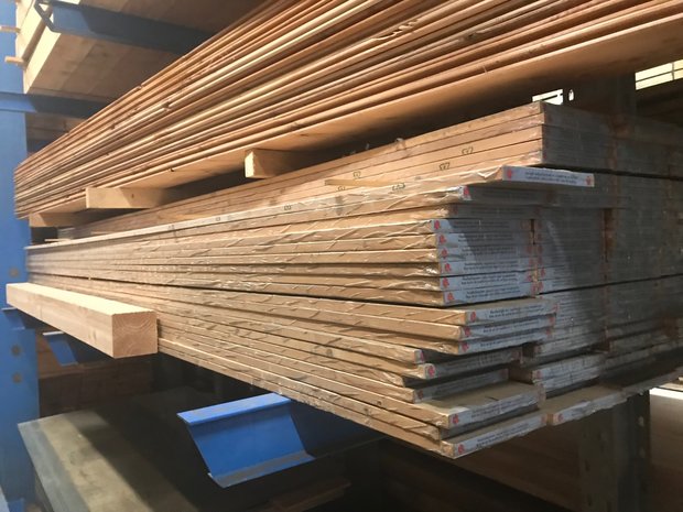 Grenen 18x200 mm meubel paneel houten meubelpaneel 385 cm lang