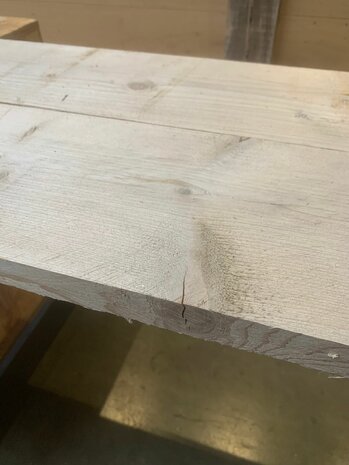 Vurenhouten steigerdelen gebruikt - 3x20cm x350cm