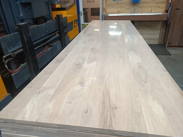 18 MM EIKENMEUBELPANEEL 800X2800MM