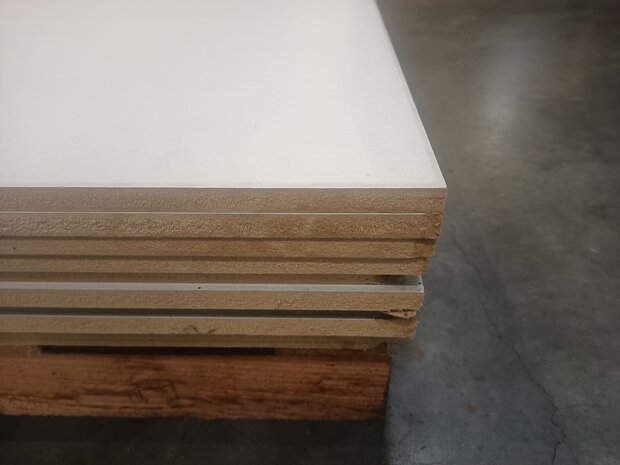 16mm 122x244cm MDF WIT 2e keus