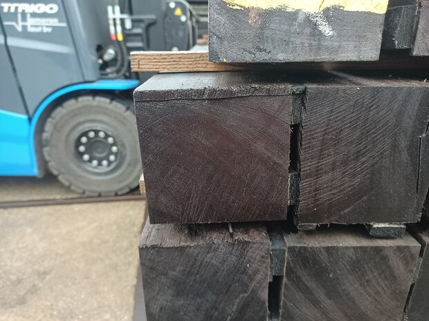 120x120mm hard hout gebruikt 390cm
