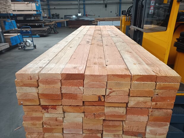 50x150mm Douglas 400cm ruw