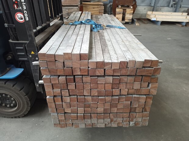 5x5cm 220cm Gebruikt hard hout 