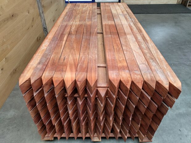 68x68mm 200cm geschaafd 