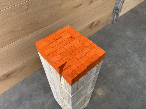 Pikket paal met rode kop 60 cm lengte