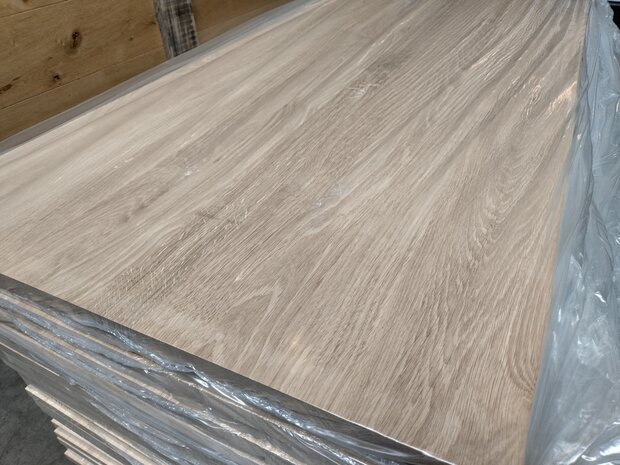 19 MM EIKENMEUBELPANEEL 600X1400MM