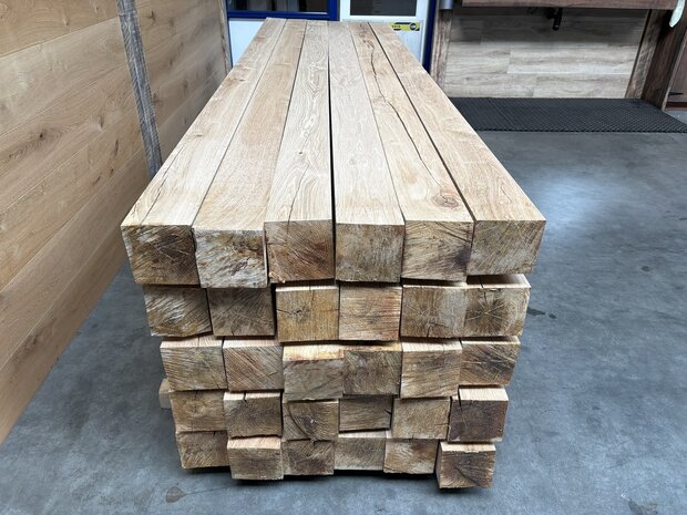 140x140 MM eiken 300 CM geschaafd
