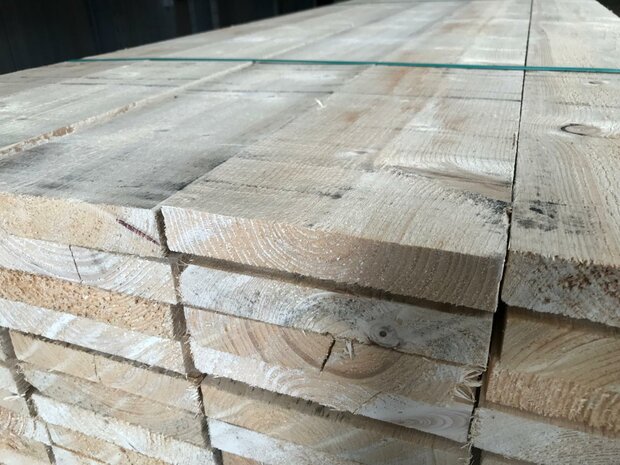 32x200 MM vurenhouten steigerplanken cm lengte  