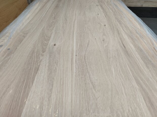 19 MM EIKENMEUBELPANEEL 600x2000MM