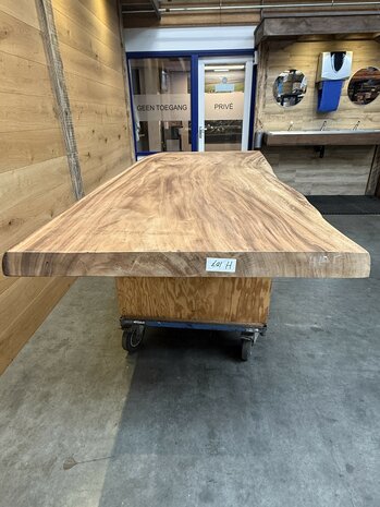 Suar boomstam tafelblad, unieke en massieve tafelblad 