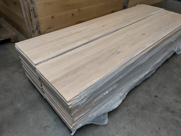 19 MM EIKENMEUBELPANEEL 400x2000MM