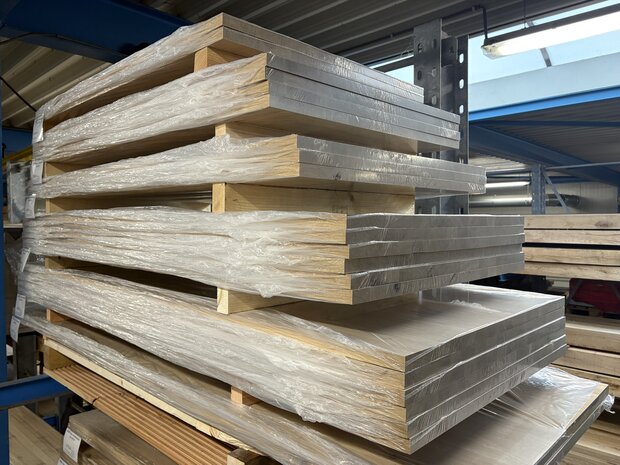 26MM Eiken meubelpaneel 40x220CM