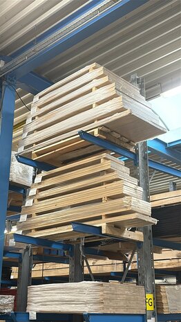 26MM Eiken meubelpaneel 40x220CM