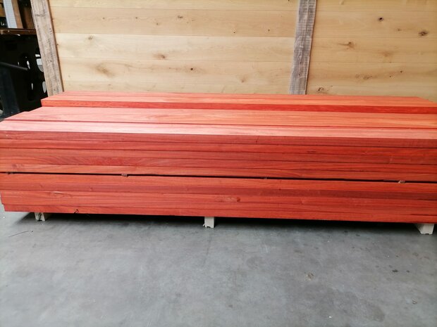 45x190mm Padouk 395cm