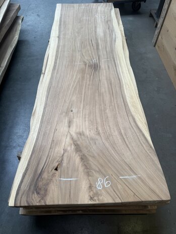 Suar boomstam tafelblad A39 95 x 300cm , unieke en massieve tafelblad