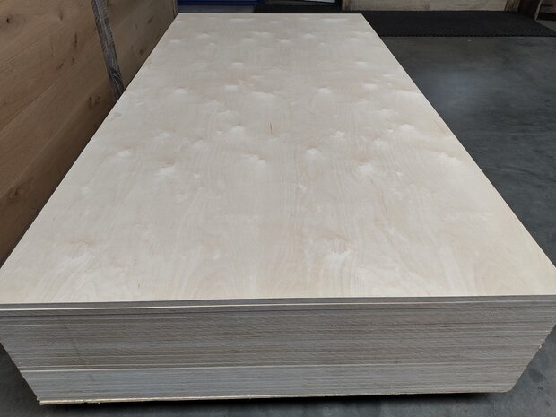 18mm berken multiplex 125x250cm BB/BB