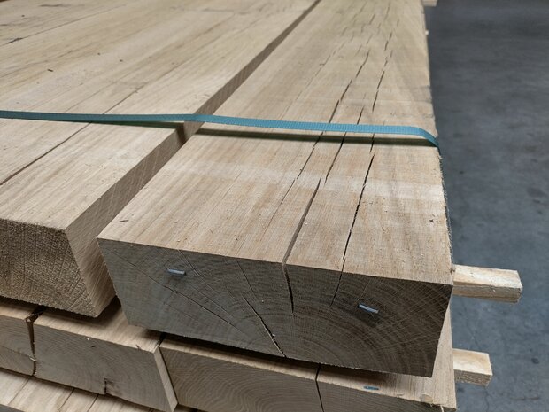8x20cm eiken fijnbezaagd 500cm