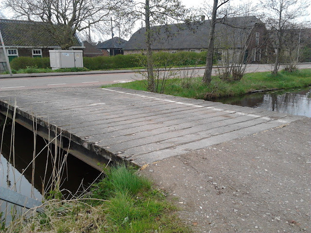 Gebruikte-brugdelen--brugdek-planken