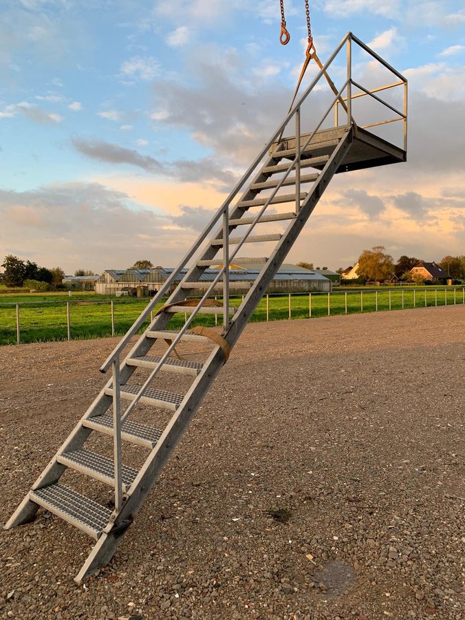 Gebruikte-stalen-trappen