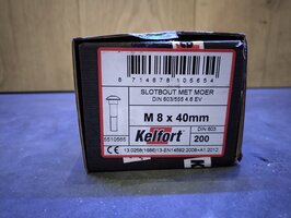 m8x40mm gegalvaniseerd 200ST