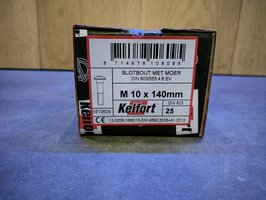 m10x140mm gegalvaniseerd 25ST