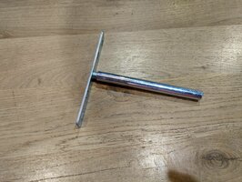 1st Onzichtbare plankdrager - totale lengte: 150mm